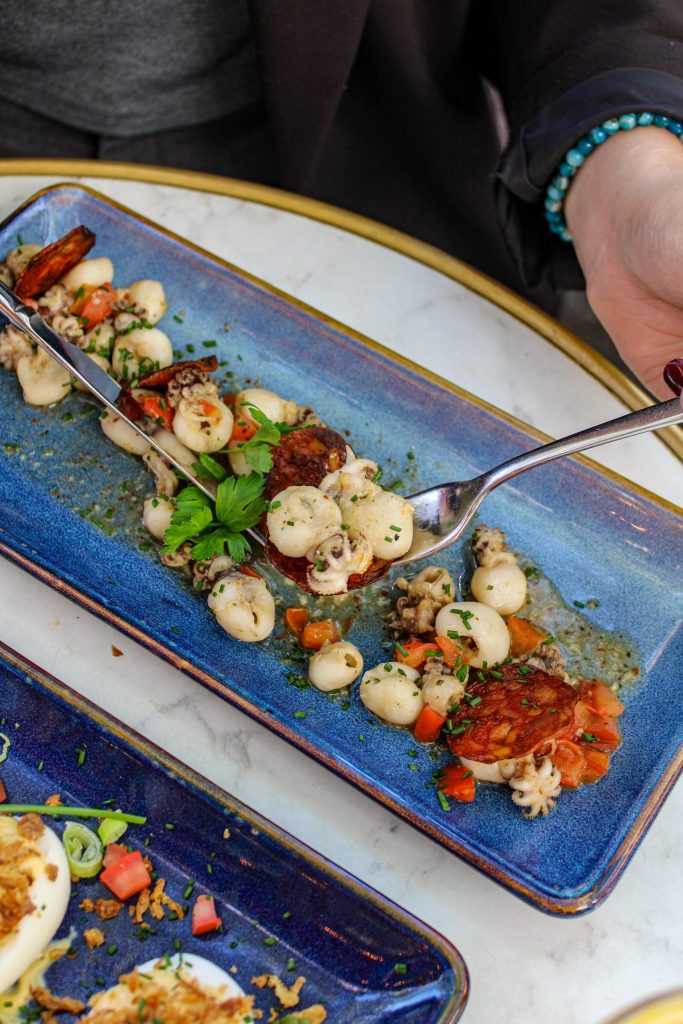 salades de pâtes café lutetia